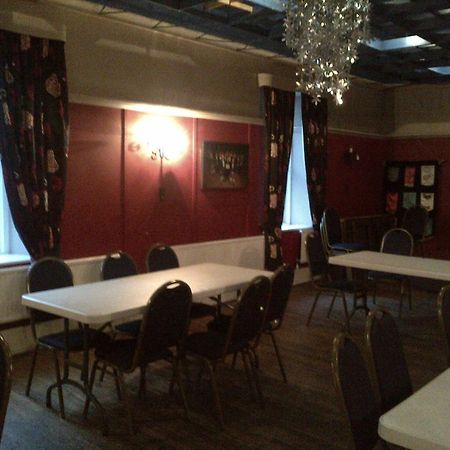 Crown Hotel Langholm Экстерьер фото