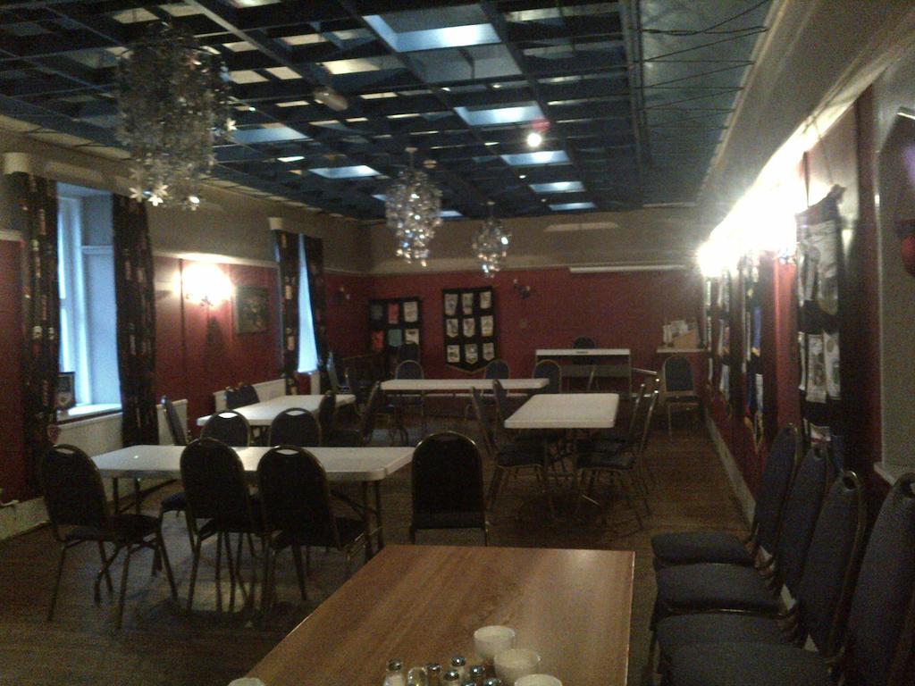 Crown Hotel Langholm Экстерьер фото