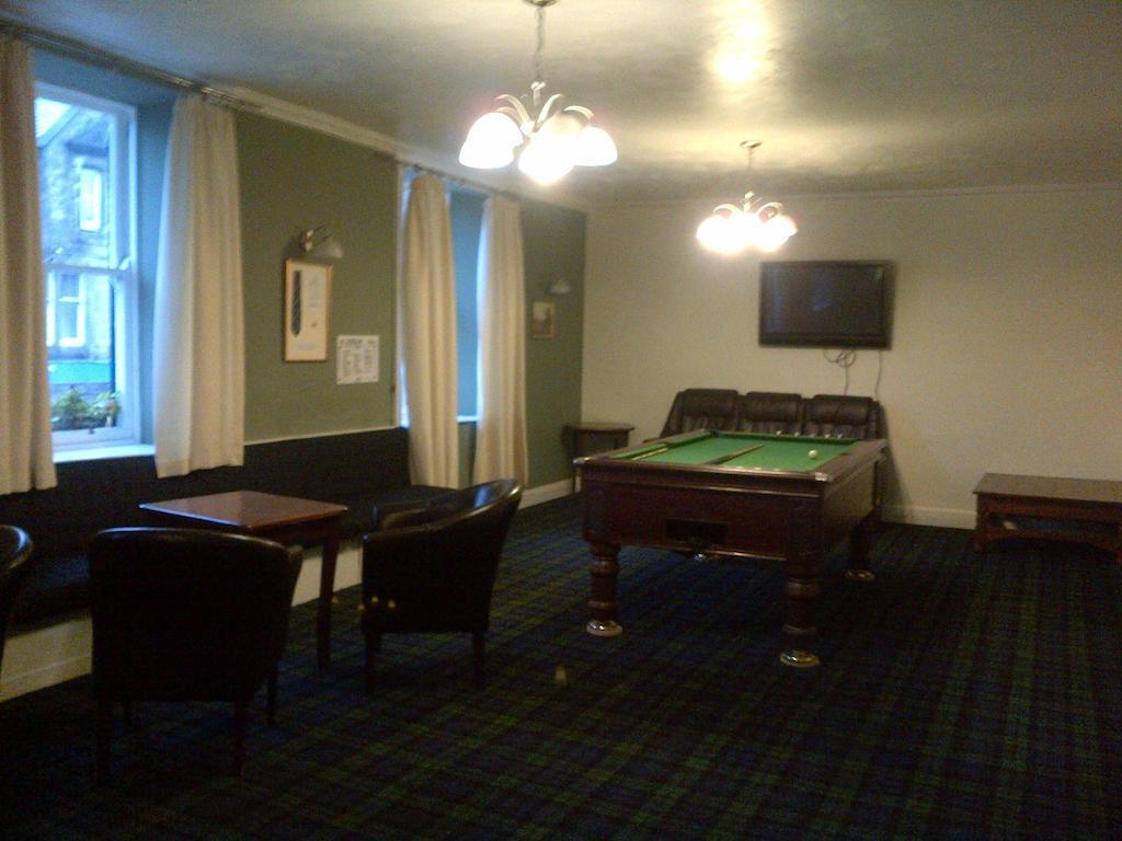 Crown Hotel Langholm Экстерьер фото
