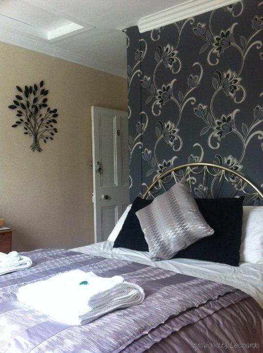 Crown Hotel Langholm Экстерьер фото